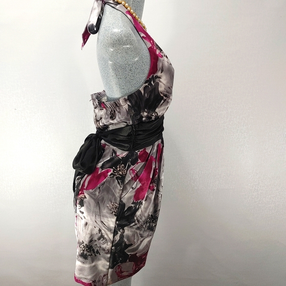 Speechless Halterneck Dress 9 - Picture 6 of 12